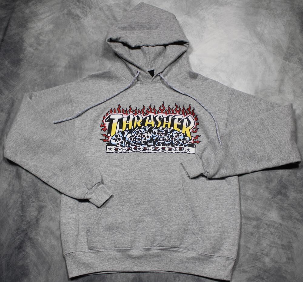 Thrasher Hoodie Mens Small Gray Pullover Fleece Sweatshirt Skull Flames Graphic
